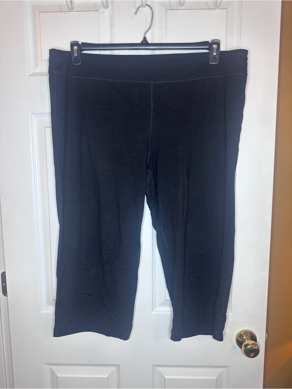Athletic Works Black Capri Leggings